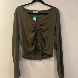 NWT Socialite | Green Long Sleeve Crop Top